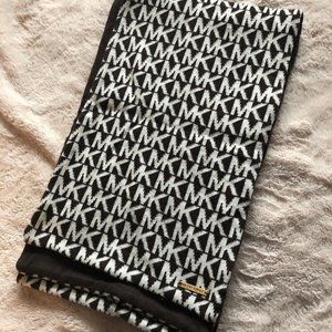 Michael Kors Winter Scarf